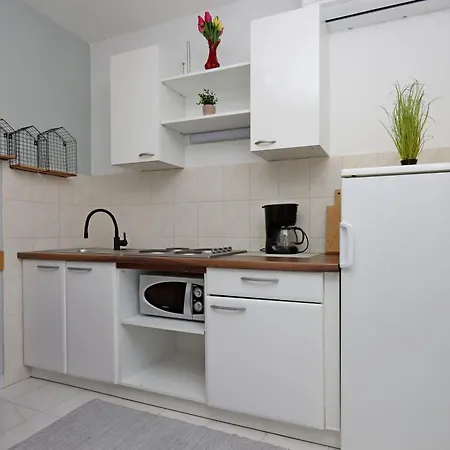 By The Sea Barbat, Rab - 14247 Apartment Barbat na Rabu